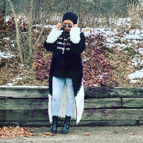 Color Block Maxi Cardigan- BLACK/WHITE - Picture 3 of 7